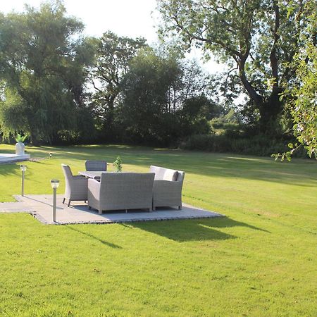 The Willowford Milton Keynes Zewnętrze zdjęcie